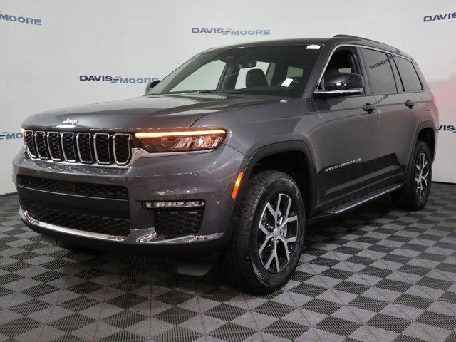 new 2025 Jeep Grand Cherokee L car, priced at $51,265