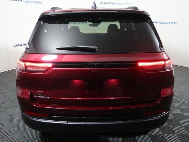 new 2025 Jeep Grand Cherokee car, priced at $47,725