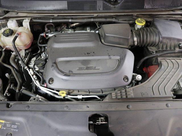 used 2022 Chrysler Pacifica car, priced at $25,762