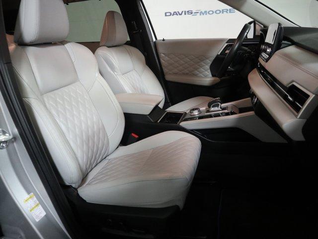 used 2024 Mitsubishi Outlander car, priced at $32,995