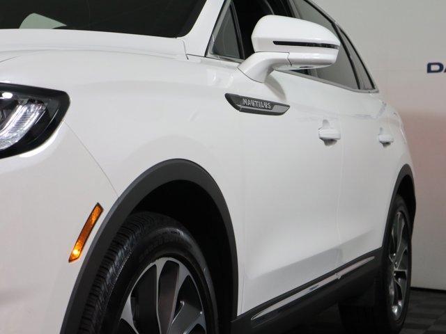 used 2023 Lincoln Nautilus car, priced at $44,995