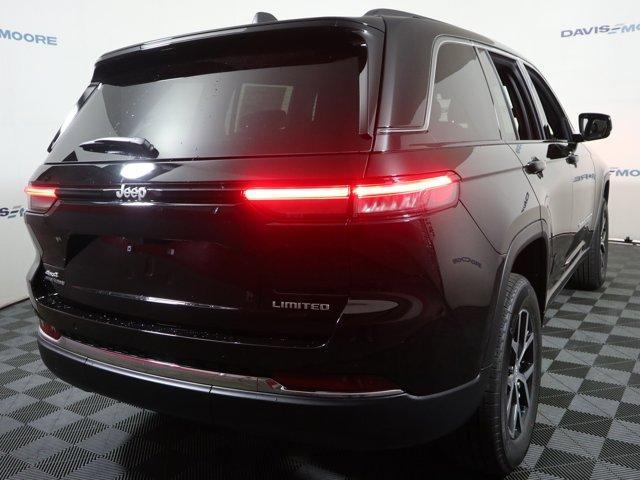new 2025 Jeep Grand Cherokee car, priced at $48,490