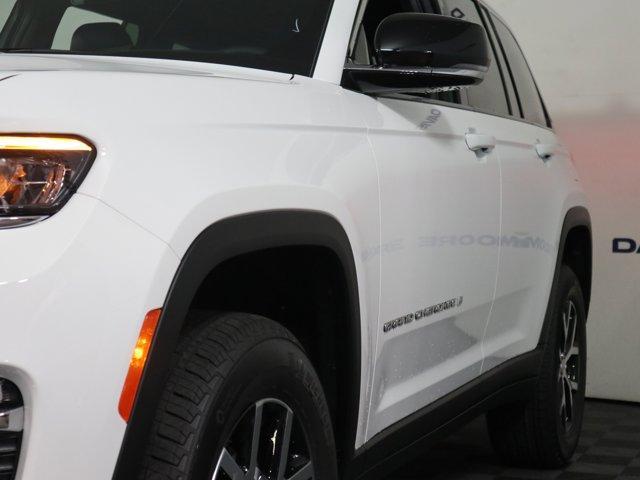 new 2025 Jeep Grand Cherokee car, priced at $46,900