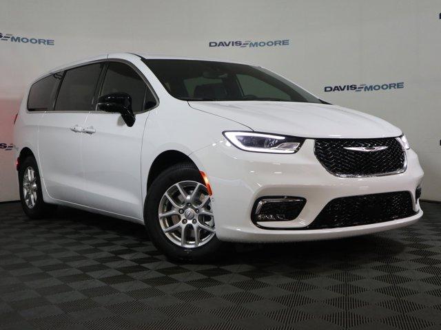 new 2026 Chrysler Pacifica car, priced at $45,740