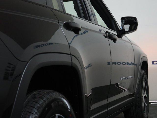 new 2025 Jeep Grand Cherokee car, priced at $52,935