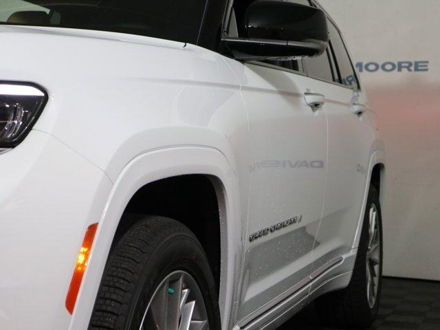 new 2025 Jeep Grand Cherokee L car, priced at $62,555
