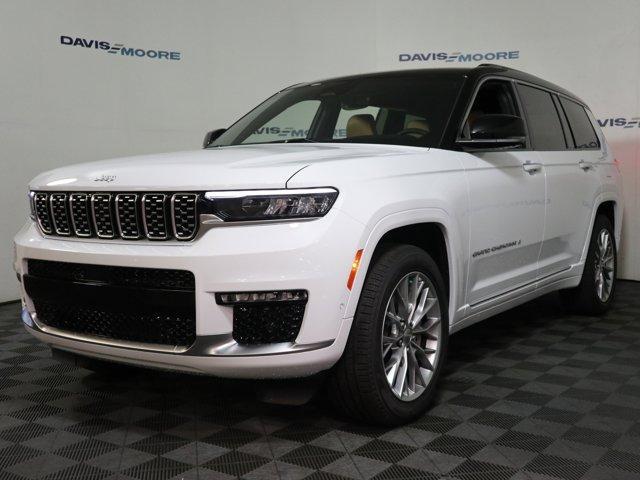 new 2025 Jeep Grand Cherokee L car, priced at $62,555