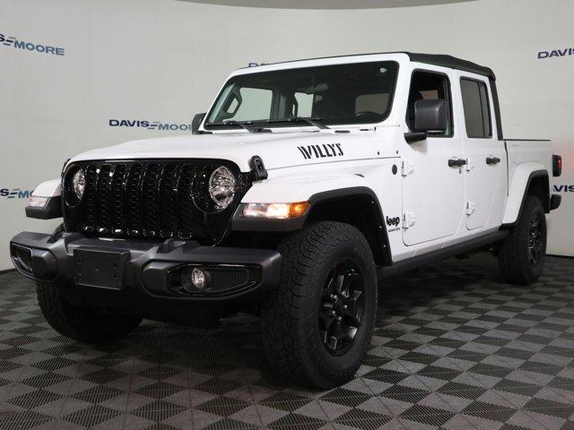 used 2022 Jeep Gladiator car, priced at $33,960