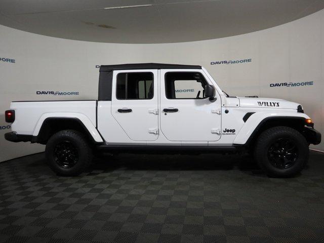 used 2022 Jeep Gladiator car, priced at $33,960
