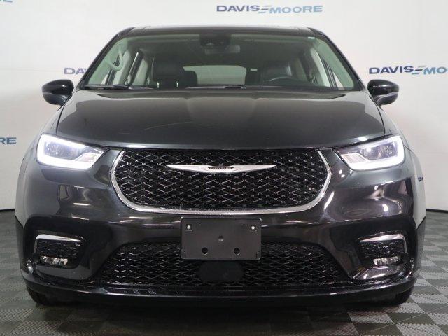 used 2023 Chrysler Pacifica car, priced at $25,027
