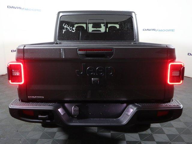 new 2026 Jeep Gladiator car, priced at $48,830
