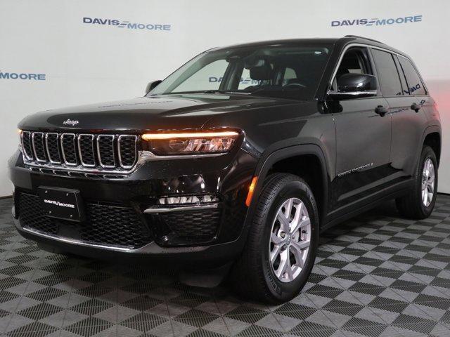 used 2022 Jeep Grand Cherokee car, priced at $35,438