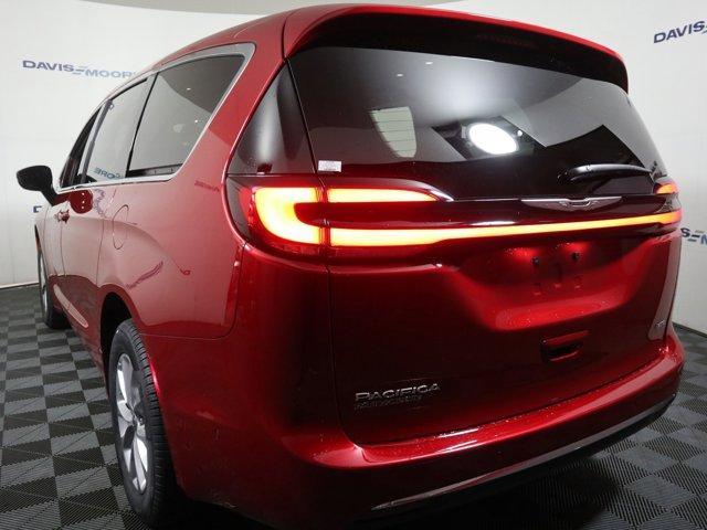 new 2025 Chrysler Pacifica car, priced at $48,915