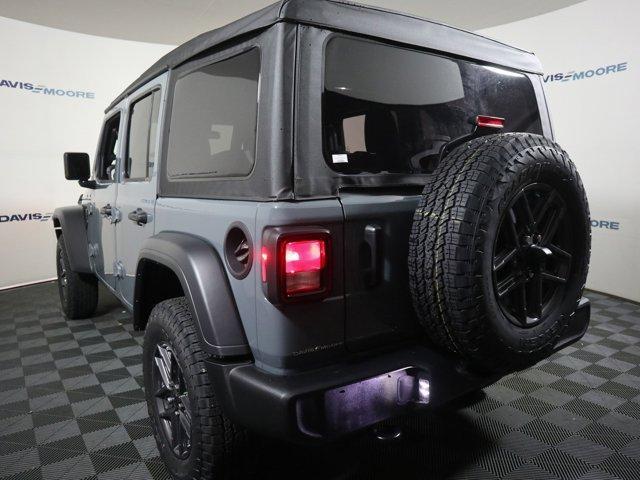 new 2025 Jeep Wrangler car, priced at $47,280