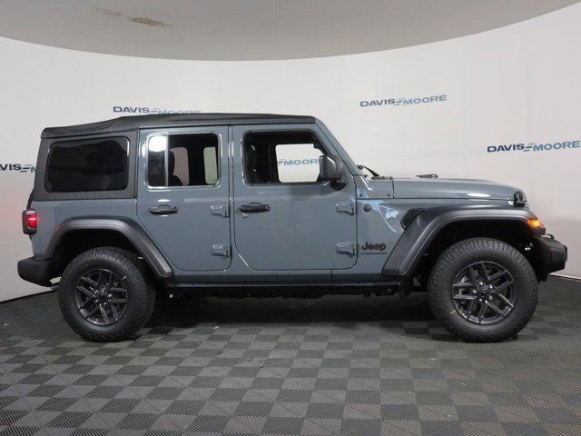 new 2025 Jeep Wrangler car, priced at $47,280