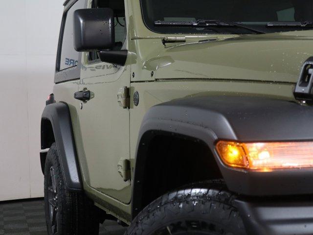 new 2025 Jeep Wrangler car, priced at $46,070