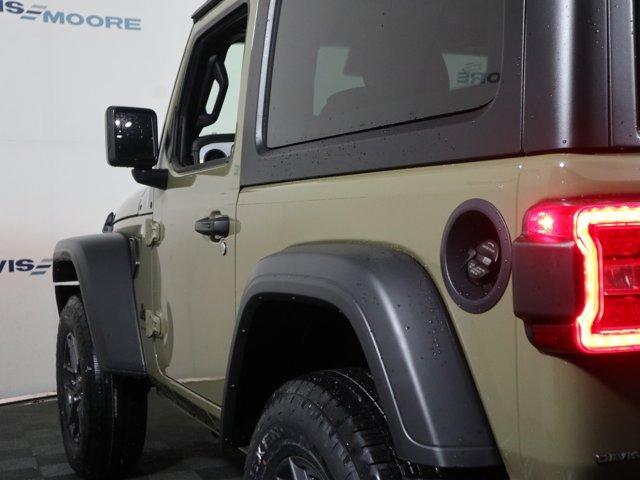 new 2025 Jeep Wrangler car, priced at $46,070