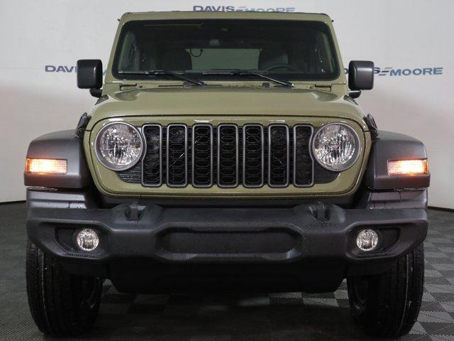 new 2025 Jeep Wrangler car, priced at $46,070