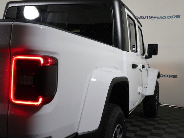 new 2024 Jeep Gladiator car, priced at $51,970