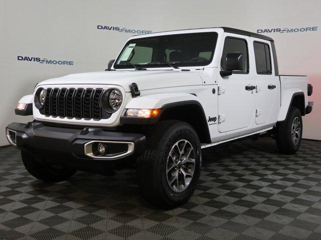 new 2024 Jeep Gladiator car, priced at $51,970