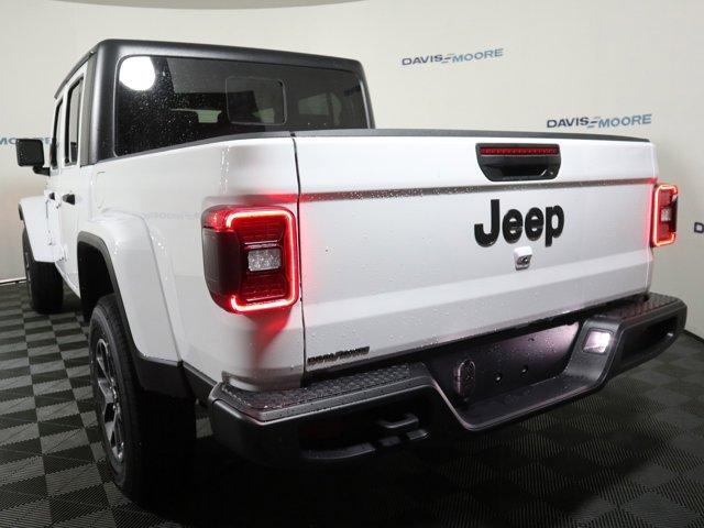 new 2024 Jeep Gladiator car, priced at $51,970