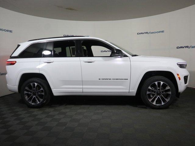 new 2025 Jeep Grand Cherokee car, priced at $61,575