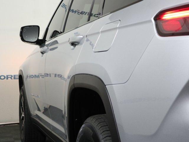 new 2025 Jeep Grand Cherokee L car, priced at $49,495