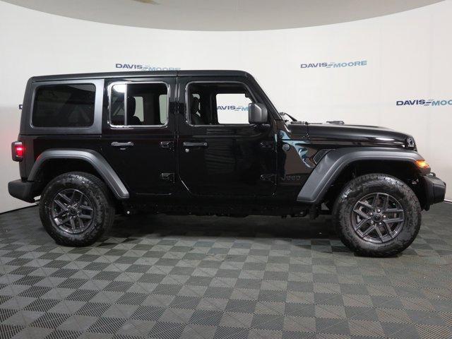 new 2025 Jeep Wrangler car, priced at $47,180
