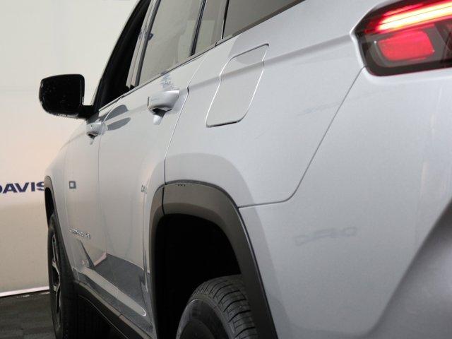 new 2025 Jeep Grand Cherokee L car, priced at $50,245