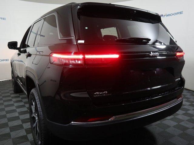 new 2025 Jeep Grand Cherokee car, priced at $52,935