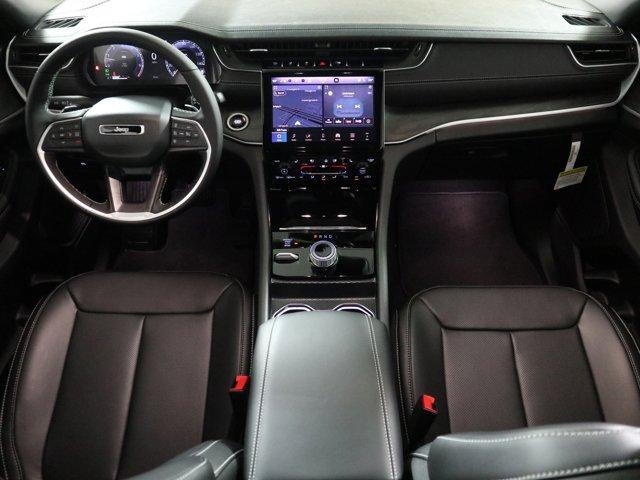 new 2025 Jeep Grand Cherokee car, priced at $52,935