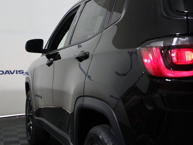 new 2025 Jeep Compass car, priced at $32,355