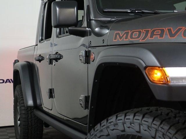 new 2025 Jeep Gladiator car, priced at $58,075