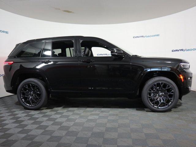 new 2025 Jeep Grand Cherokee car, priced at $63,675