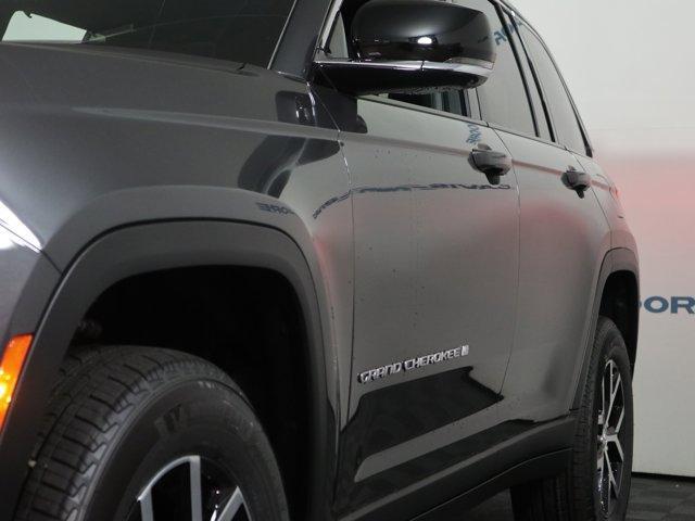 new 2025 Jeep Grand Cherokee car, priced at $52,935