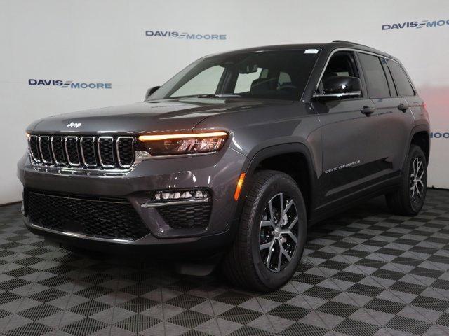 new 2025 Jeep Grand Cherokee car, priced at $52,935