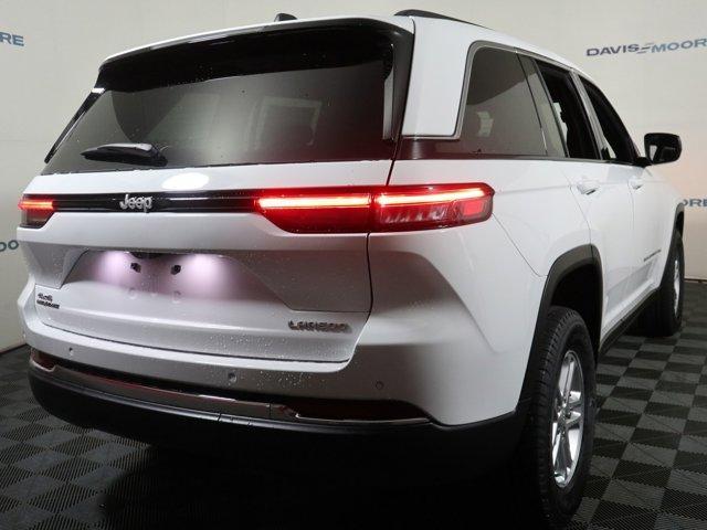 new 2025 Jeep Grand Cherokee car, priced at $40,830