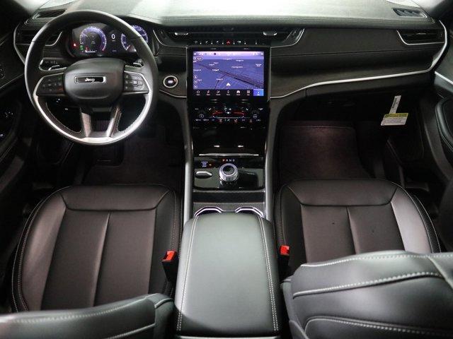 new 2025 Jeep Grand Cherokee car, priced at $53,735