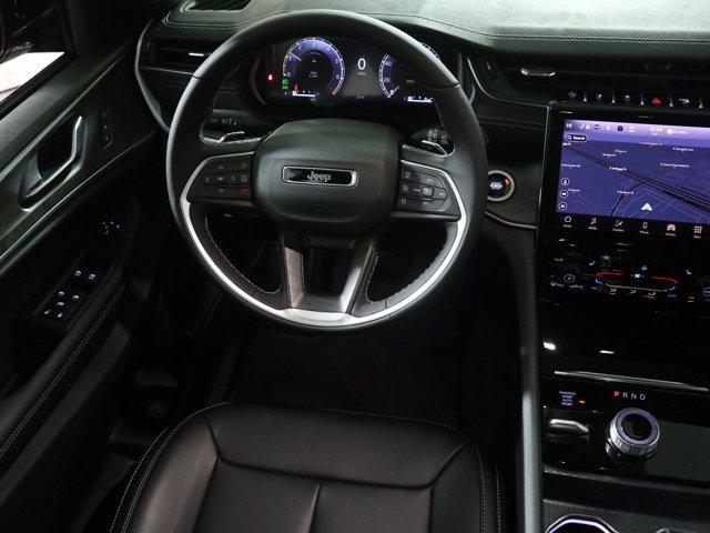 new 2025 Jeep Grand Cherokee car, priced at $53,735