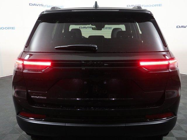 new 2025 Jeep Grand Cherokee car, priced at $53,735