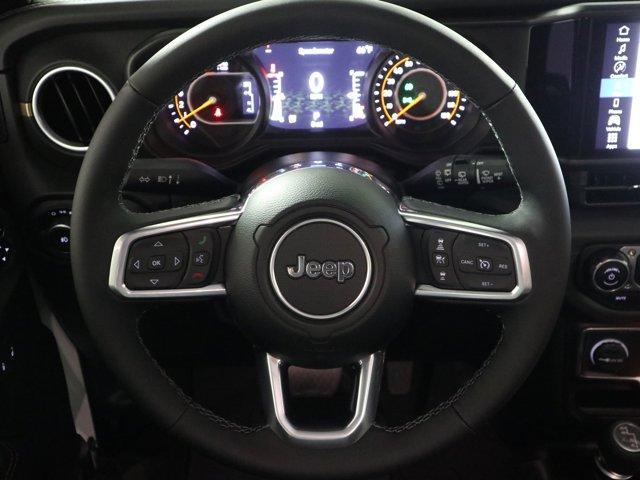new 2025 Jeep Wrangler car, priced at $56,355