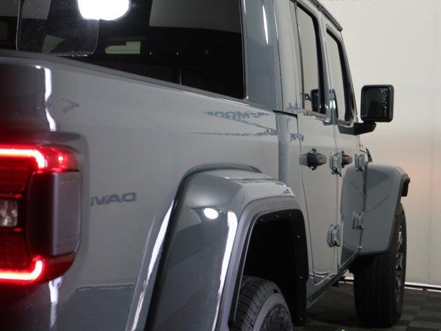 new 2025 Jeep Gladiator car, priced at $54,370