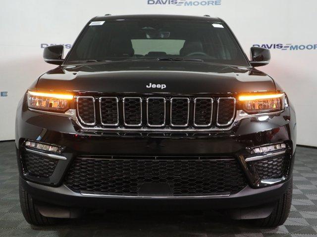 new 2025 Jeep Grand Cherokee car, priced at $50,010