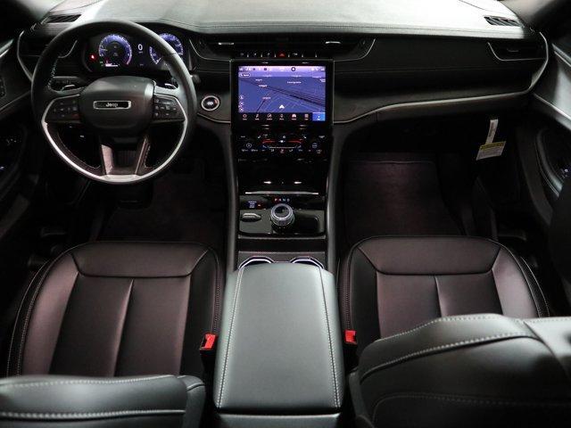 new 2025 Jeep Grand Cherokee car, priced at $50,010