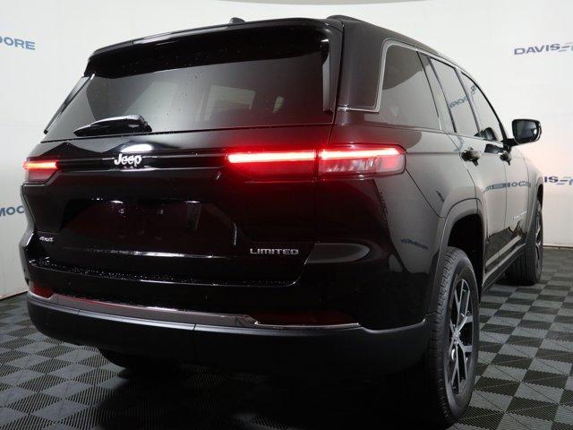 new 2025 Jeep Grand Cherokee car, priced at $50,010