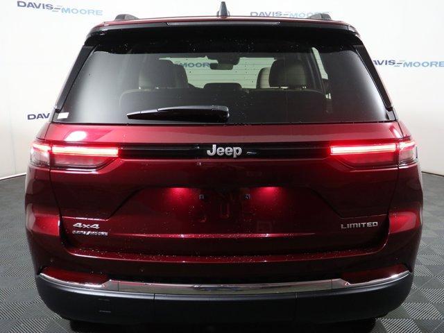 new 2025 Jeep Grand Cherokee car, priced at $47,495