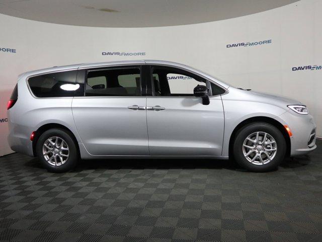 new 2026 Chrysler Pacifica car, priced at $46,160