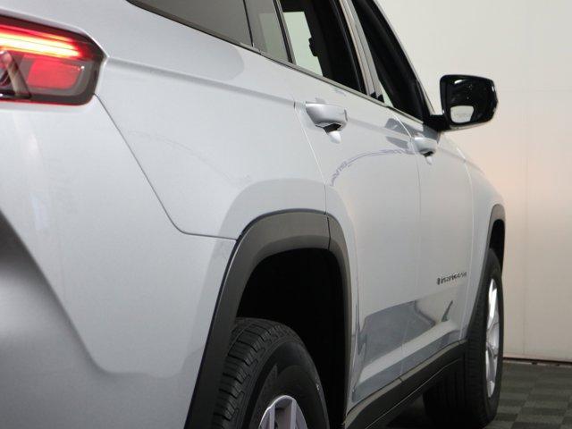 used 2022 Jeep Grand Cherokee L car, priced at $34,107