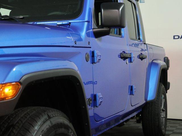 new 2025 Jeep Gladiator car, priced at $51,070