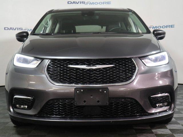 used 2023 Chrysler Pacifica car, priced at $26,995